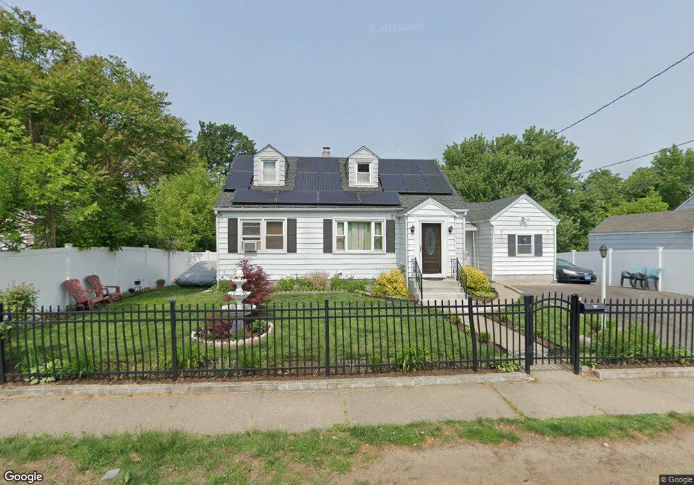 339 Hooker Rd, Bridgeport, CT 06610 - photo 1