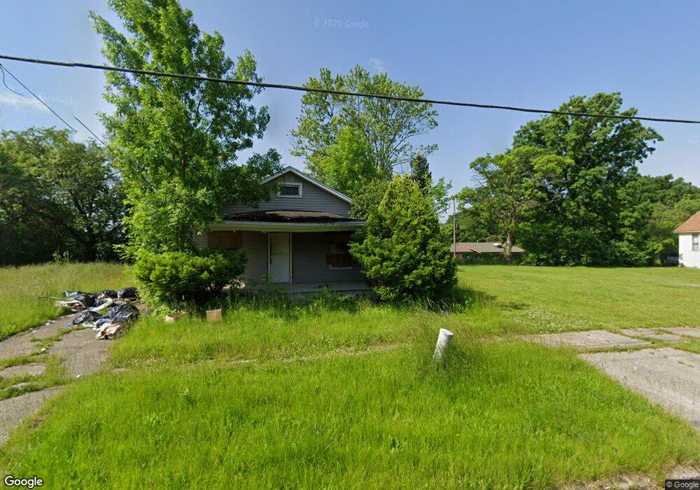 1325 Stevenson St, Flint, MI 48504 - photo 1