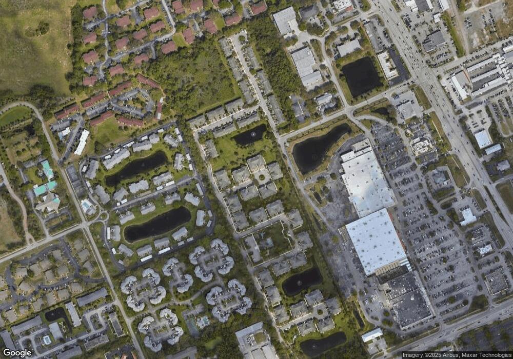 1561 SE Wilshire Place, Stuart, FL 34994 - photo 1