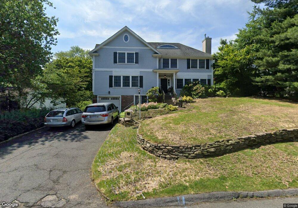 40 Beverly Dr, Rye, NY 10580 - photo 1