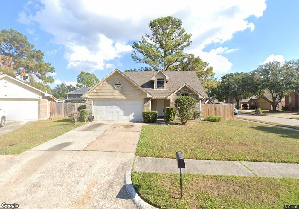 8910 Inwood Dr N, Houston, TX 77088 - photo 1