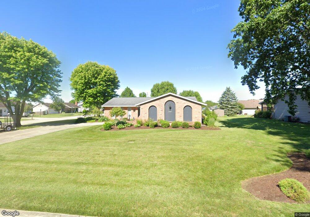 1565 Edgewood Dr, Bucyrus, OH 44820 - photo 1