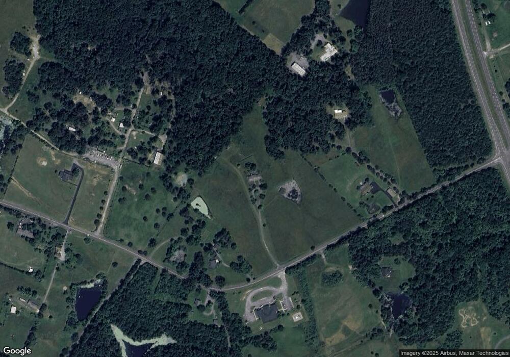 1105 W Parkins Mill Rd, Winchester, VA 22602 - photo 1