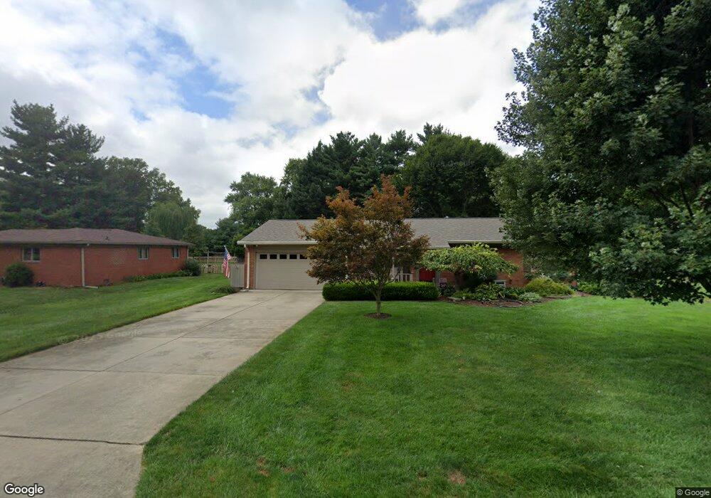 3320 Virginia St, Columbus, IN 47203 - photo 1