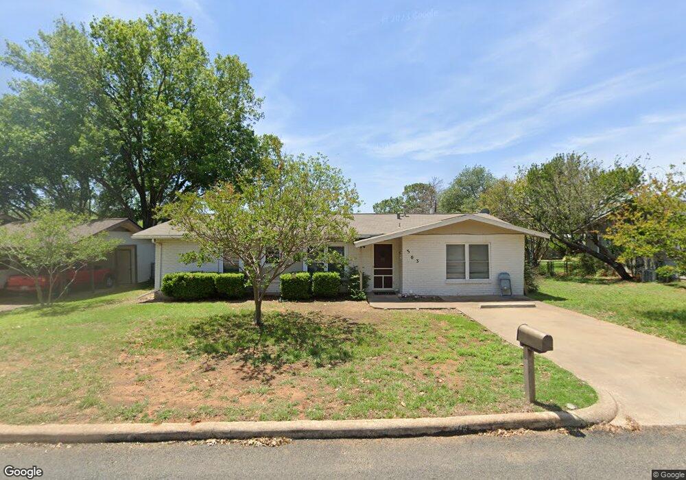 303 Glenmoor Dr, Fredericksburg, TX 78624 - photo 1