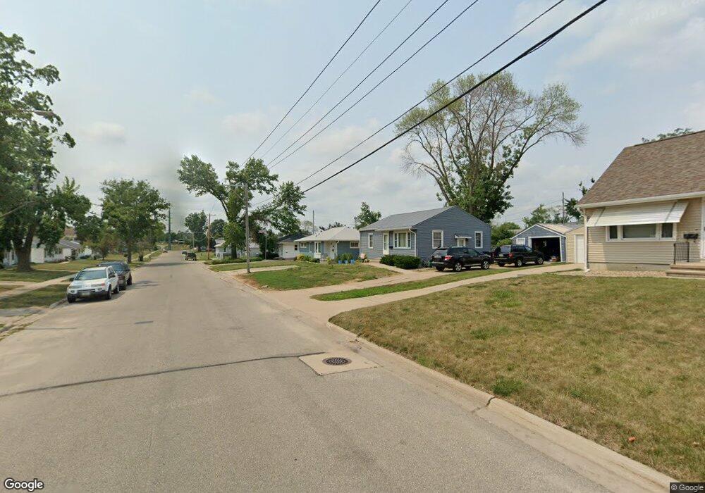 1606 10th Ave SW, Cedar Rapids, IA 52404 - photo 1