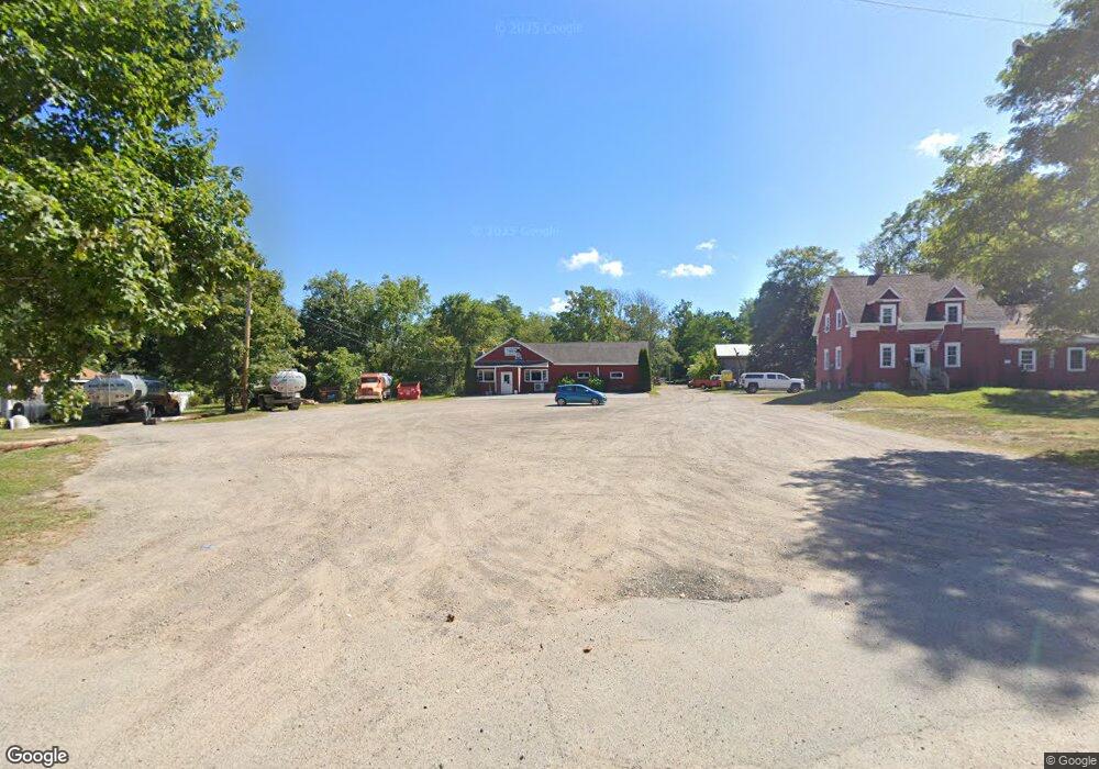 242 Robinson Rd, Acushnet, MA 02743 - photo 1