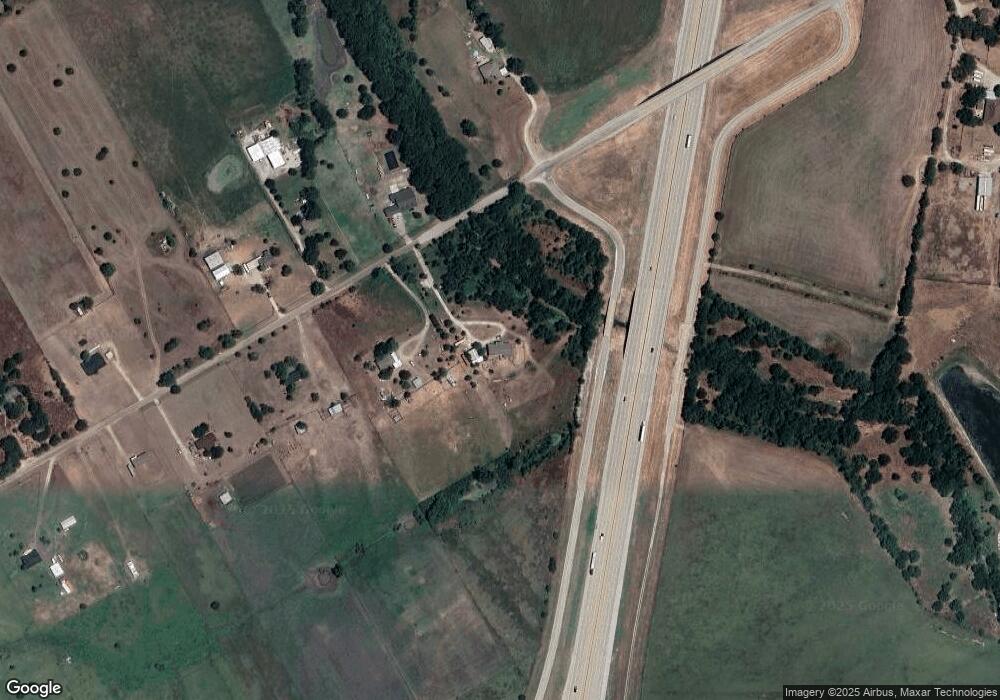 411 W Pecan Tree Rd, Waxahachie, TX 75167 - photo 1