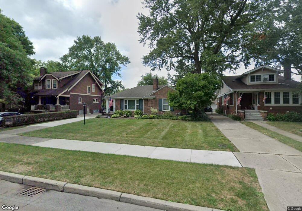 873 Barrington Rd, Grosse Pointe Park, MI 48230 - photo 1