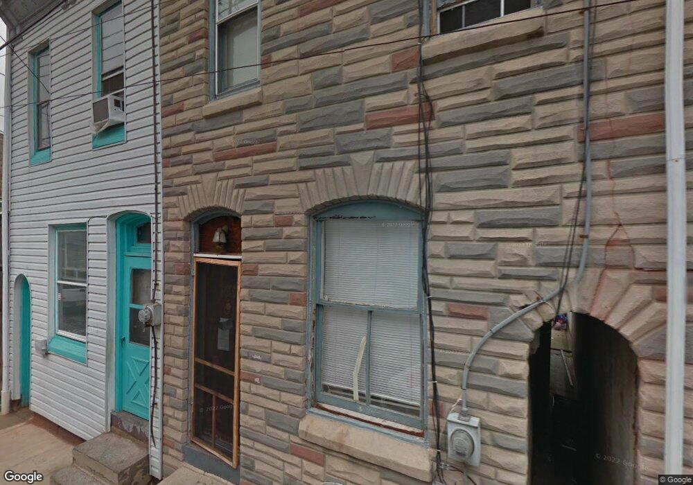 1049 Culvert St, Reading, PA 19602 - photo 1