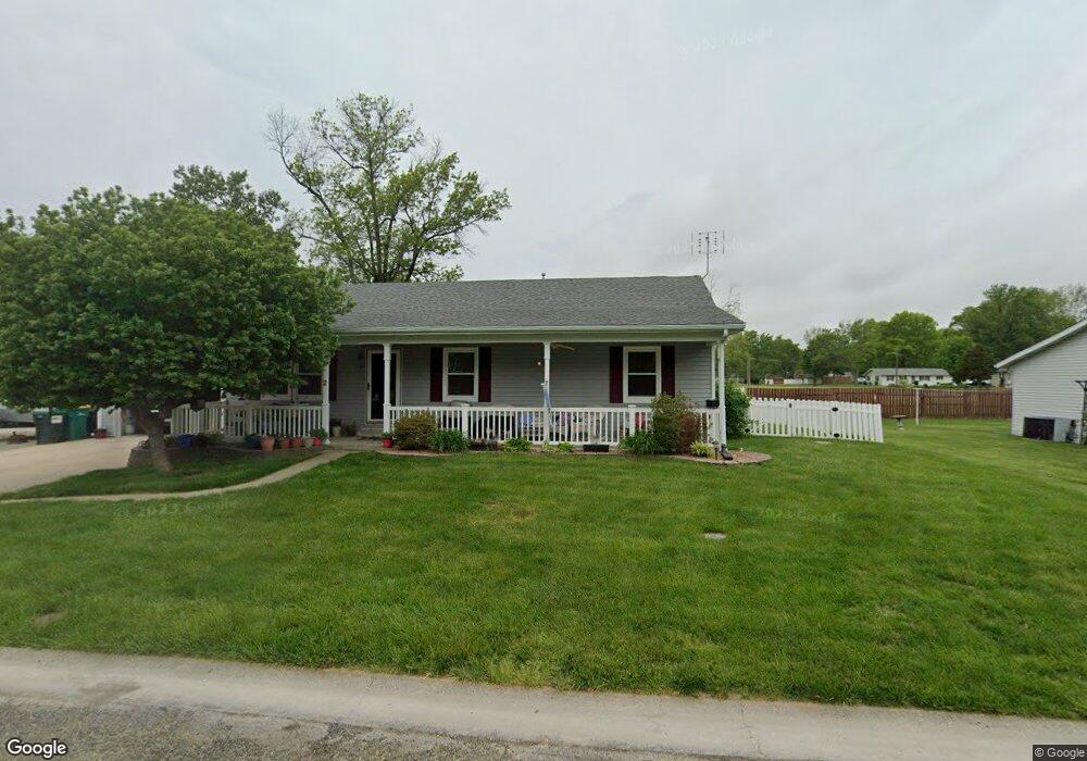 2 Milford Dr, Freeburg, IL 62243 - photo 1