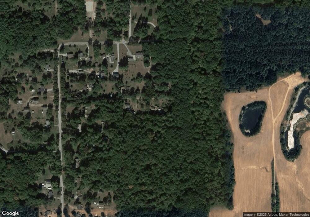 9074 Coughlin Dr, Davison, MI 48423 - photo 1