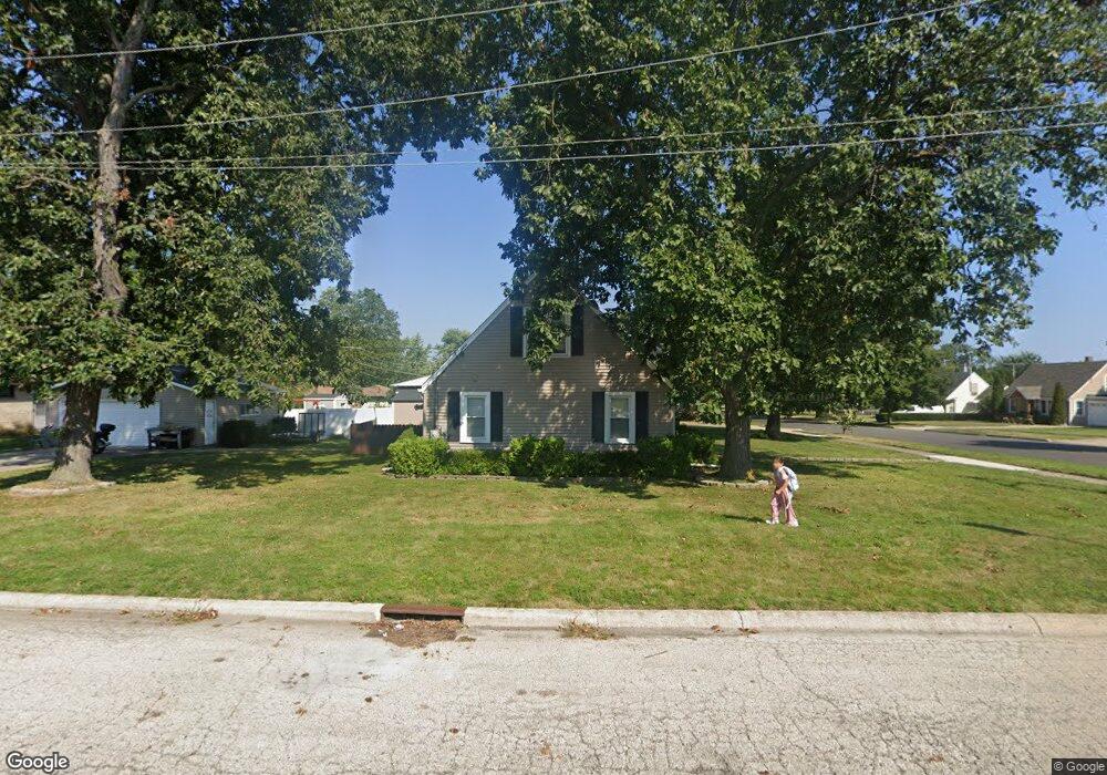 2018 8th Pkwy, Waukegan, IL 60085 - photo 1