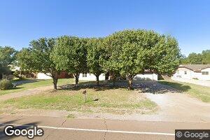 523 N Sheb Wooley Ave, Erick, OK 73645