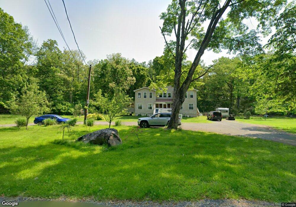 572 Pleasant Ridge Rd, Cresco, PA 18326 - photo 1