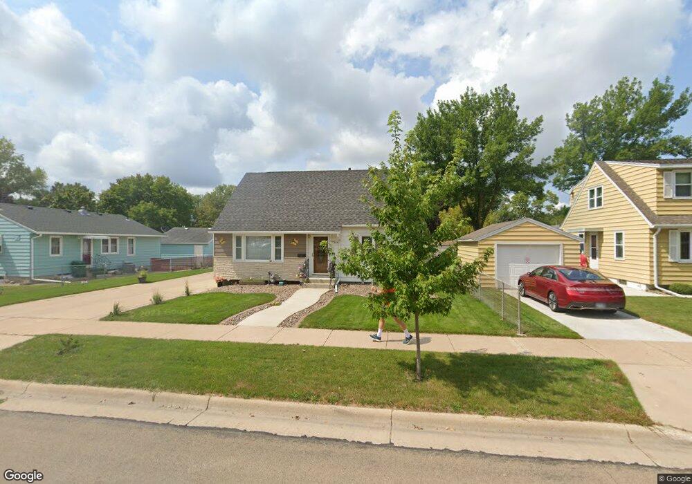 1504 4th St SW, Austin, MN 55912 - photo 1
