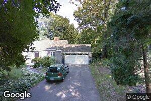 5 Bates Ln, Chester, CT 06412