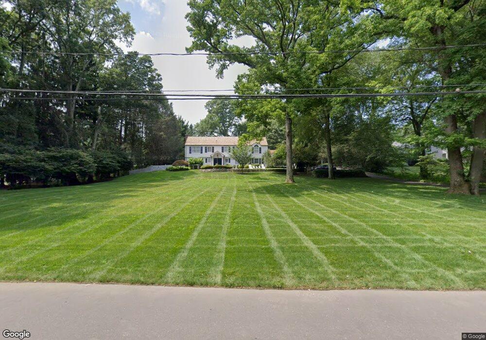 33 Driftway Ln, Darien, CT 06820 - photo 1