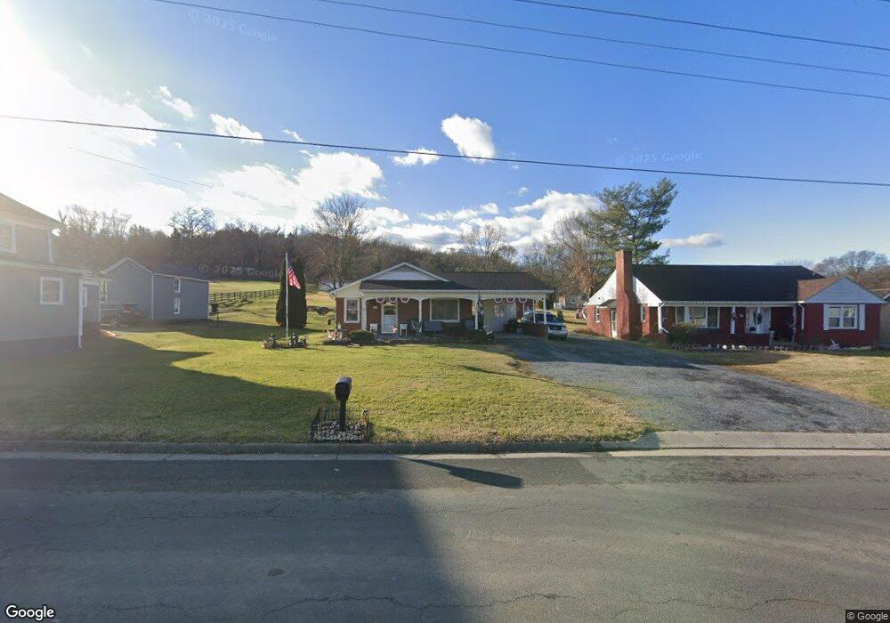 361 W Old Cross Rd, New Market, VA 22844 - photo 1