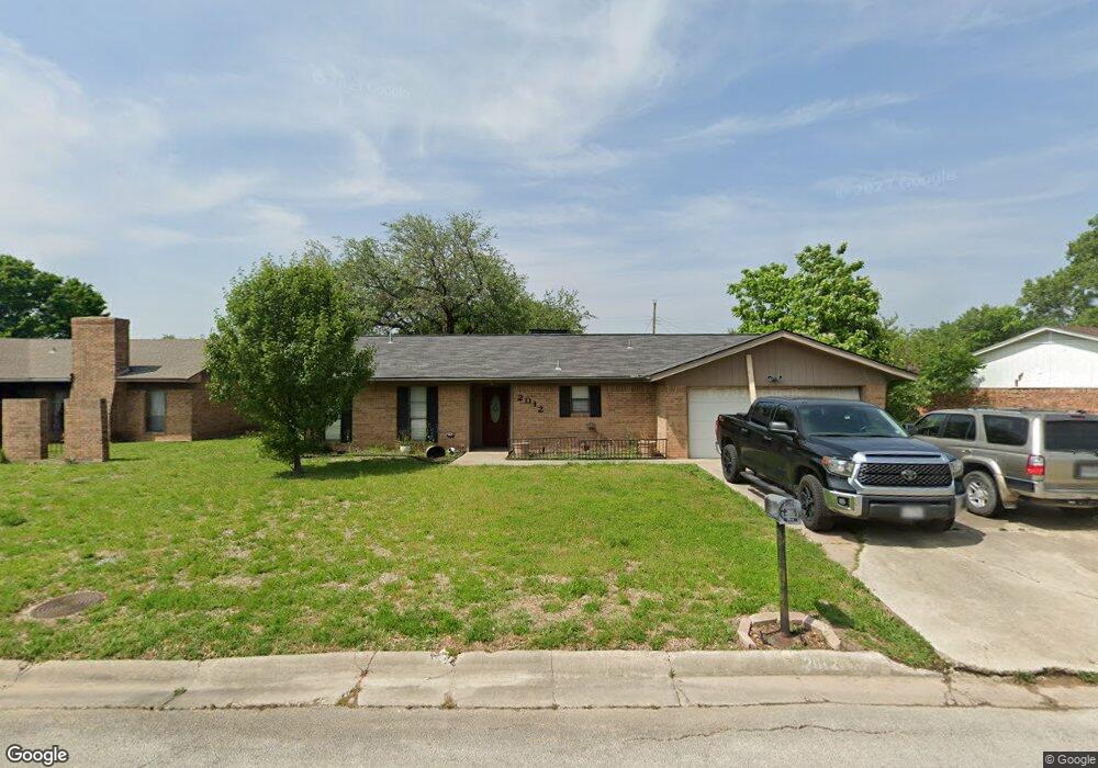 2012 Tulane Ave, Gainesville, TX 76240 - photo 1