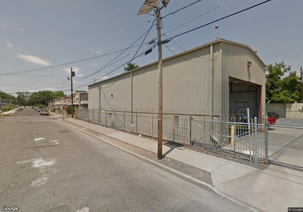 907 Sylvan St, Camden, NJ 08104 - photo 1