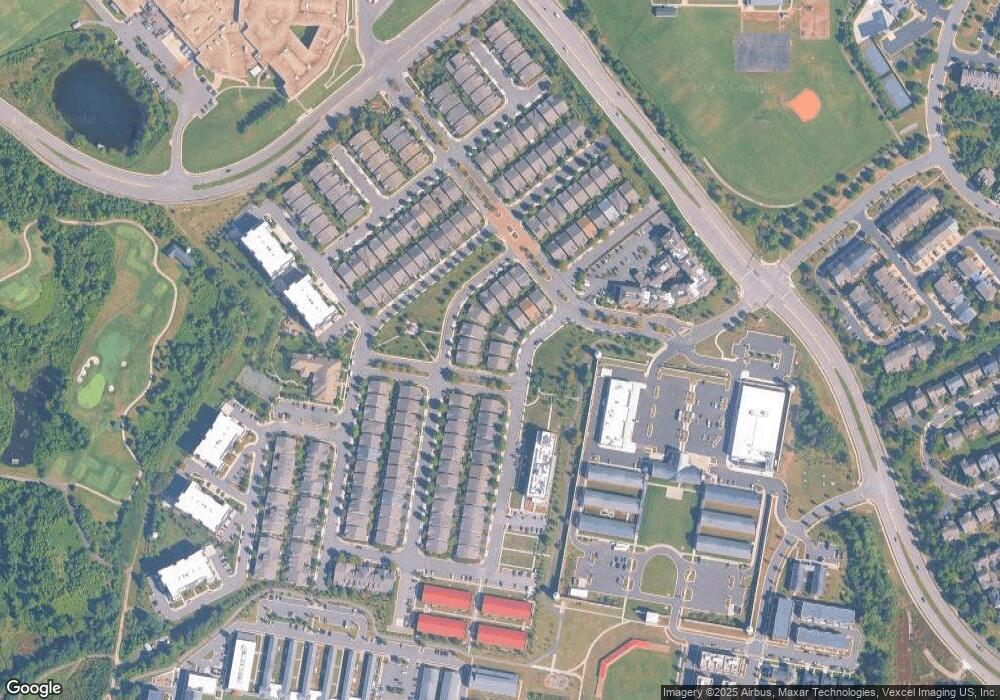 8908 Pink Carnation Ct, Lorton, VA 22079 - photo 1