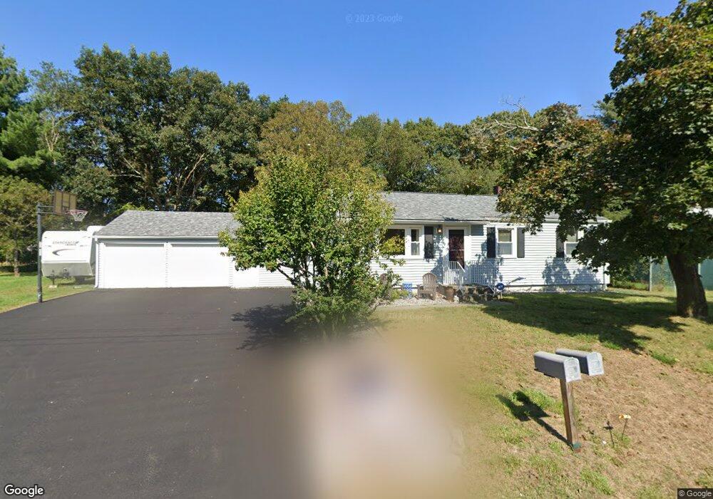 47 Circle Dr, Mansfield Center, CT 06250 - photo 1