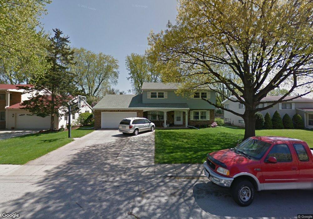 827 N Fordham Ave, Aurora, IL 60506 - photo 1