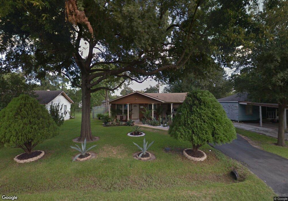 13521 Vicksburg St, Houston, TX 77015 - photo 1