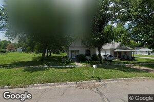 217 N 7th St, Wymore, NE 68466