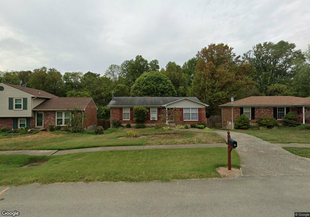 8408 Cloverport Dr, Louisville, KY 40228 - photo 1