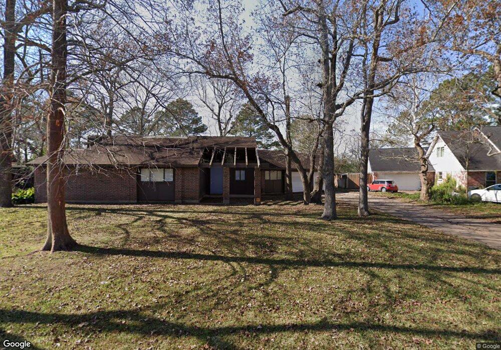 304 Saint Cloud Dr, Friendswood, TX 77546 - photo 1