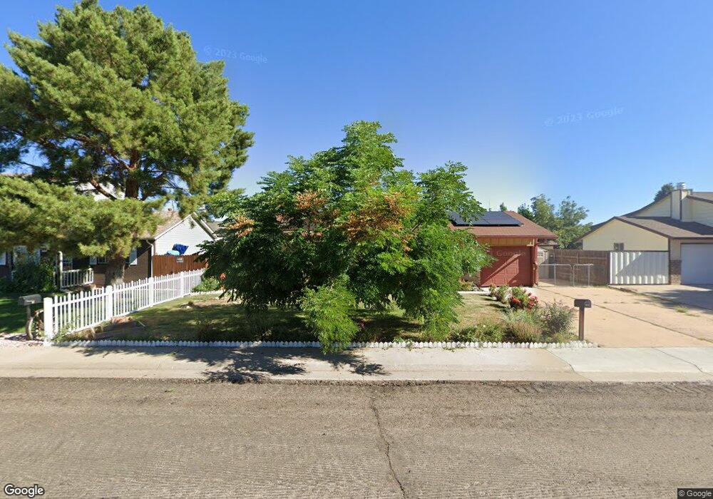 16197 E 8th Place, Aurora, CO 80011 - photo 1