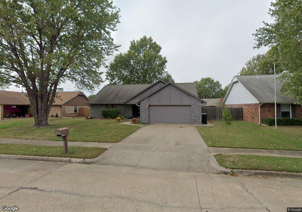 1208 S 32nd St, Broken Arrow, OK 74014 - photo 1