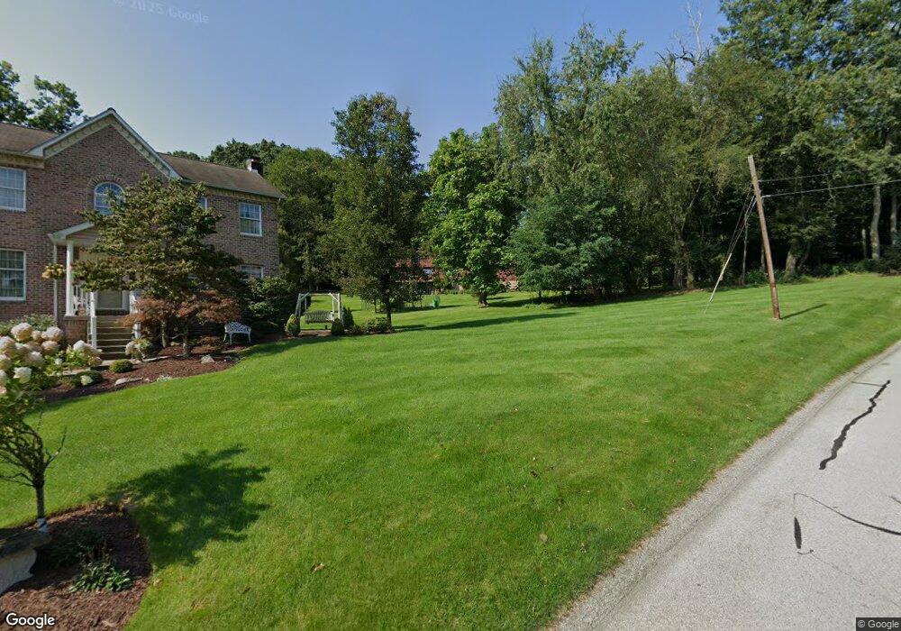 466 Springdale Rd, Eighty Four, PA 15330 - photo 1