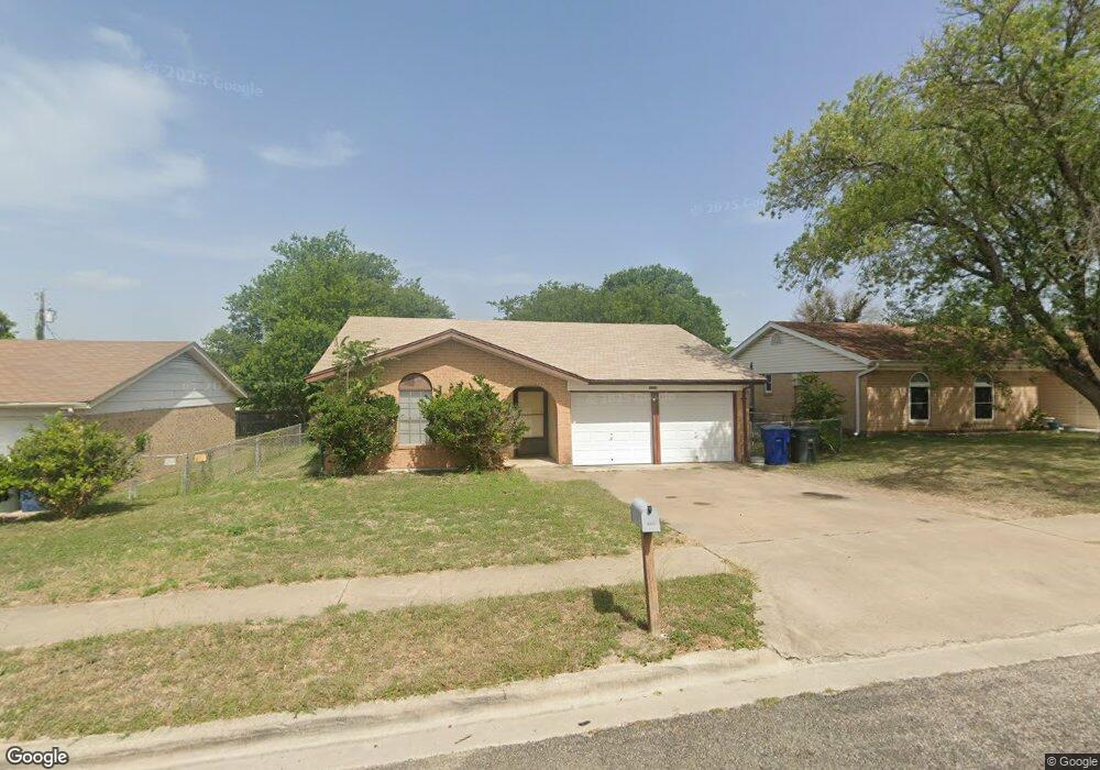 2001 Dennis St, Copperas Cove, TX 76522 - photo 1