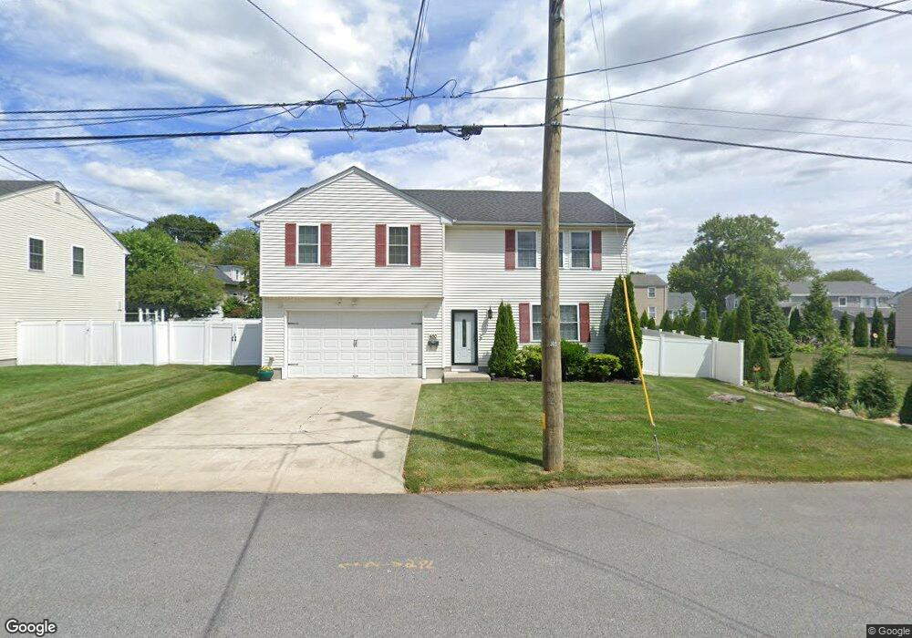 450 Dover Ave, Riverside, RI 02915 - photo 1