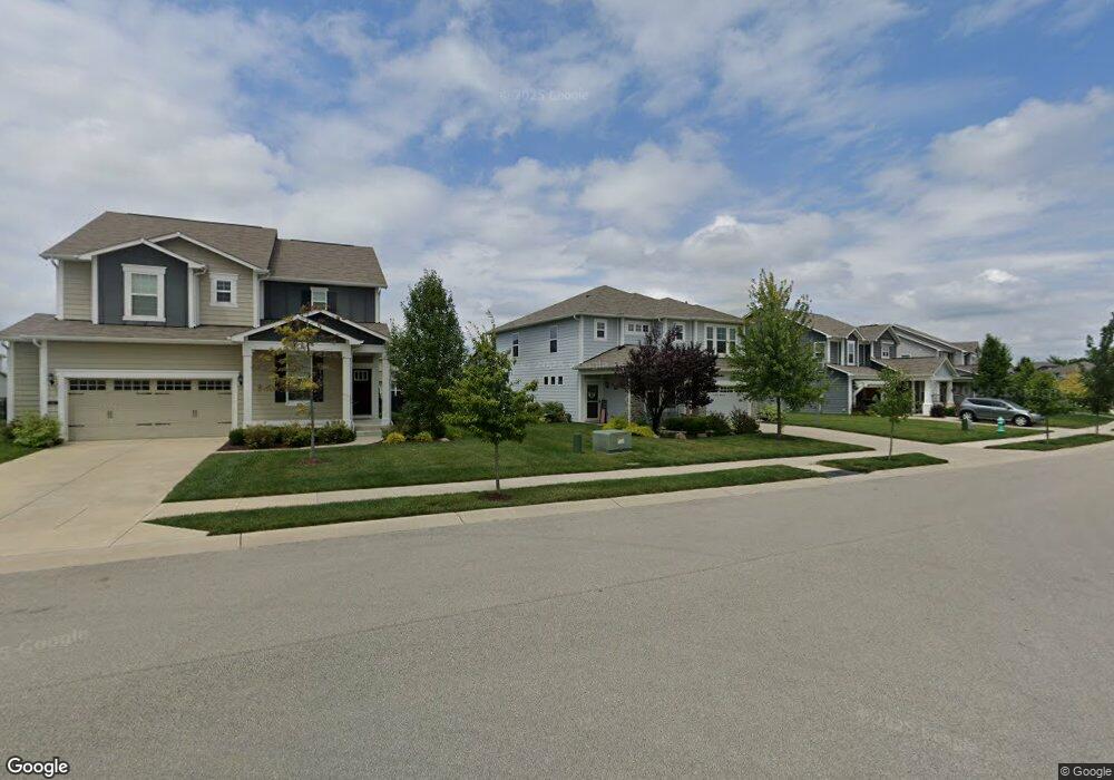 13484 Forest Glade Dr, Fishers, IN 46037 - photo 1