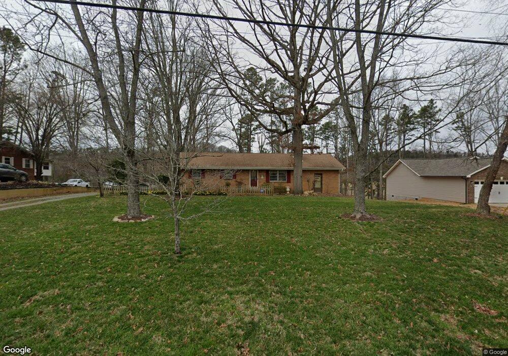 421 Highland View Dr, Knoxville, TN 37920 - photo 1