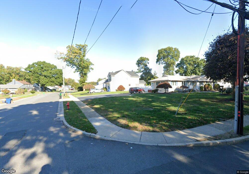 8 Overlea Ln, Matawan, NJ 07747 - photo 1