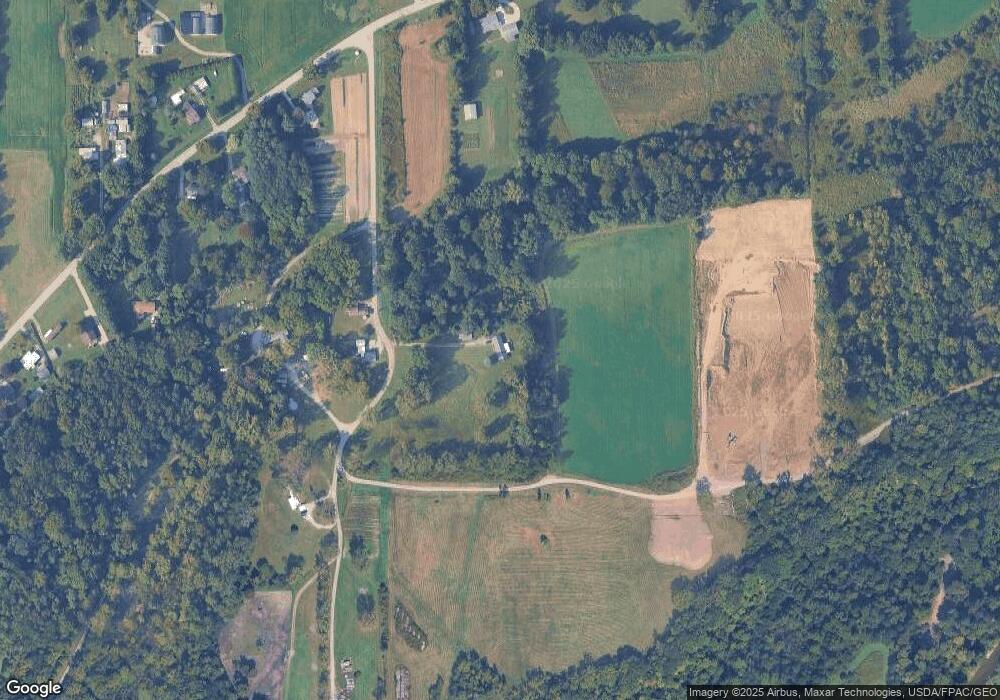 4432 Creek Rd, Conneaut, OH 44030 - photo 1