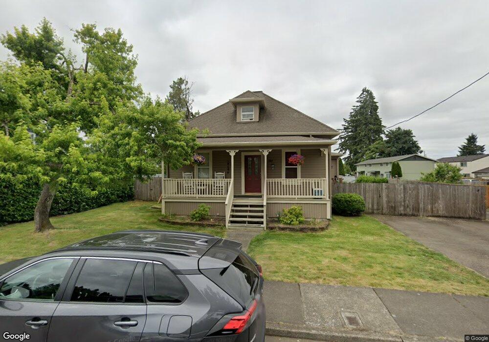 357 S Locust St, Canby, OR 97013 - photo 1