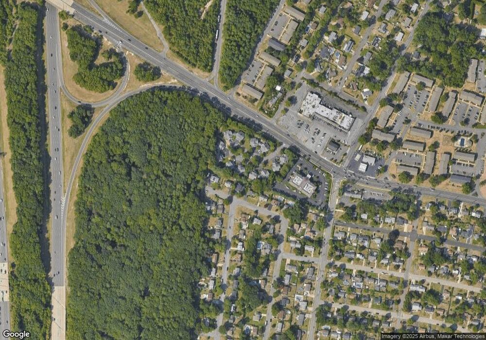 16 Commons Dr, Neptune, NJ 07753 - photo 1