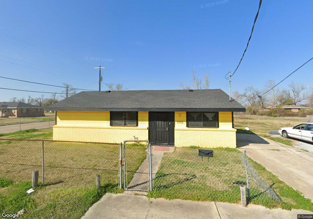1102 N Simmons St, Lake Charles, LA 70601 - photo 1