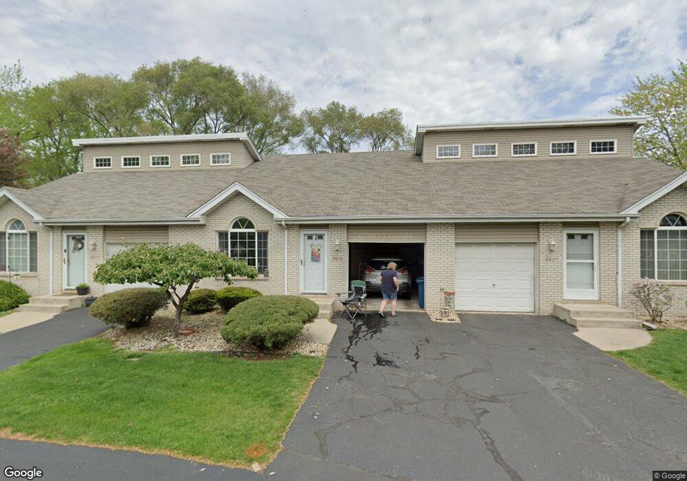 3919 Price Cir, Highland, IN 46322 - photo 1