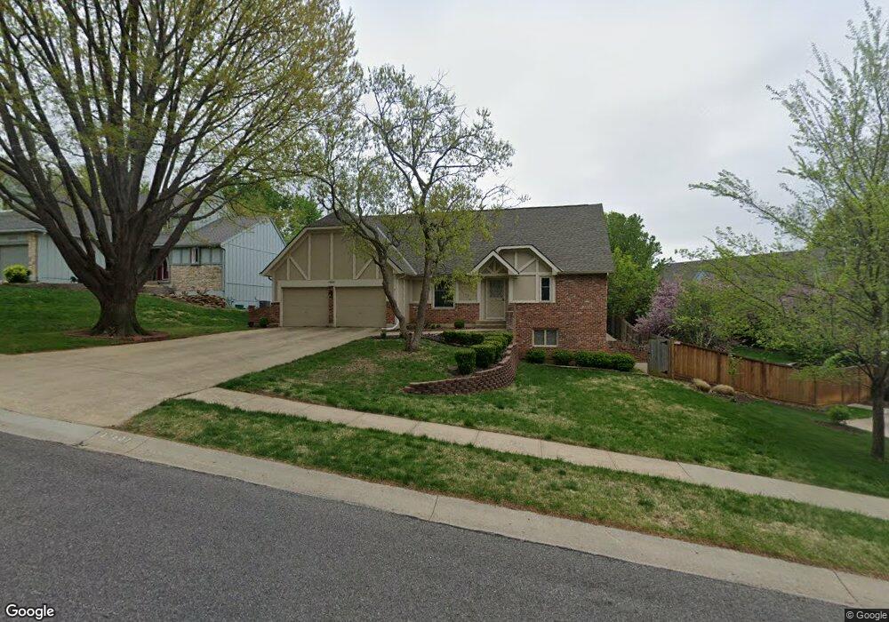 13807 W 77th Terrace, Shawnee, KS 66216 - photo 1