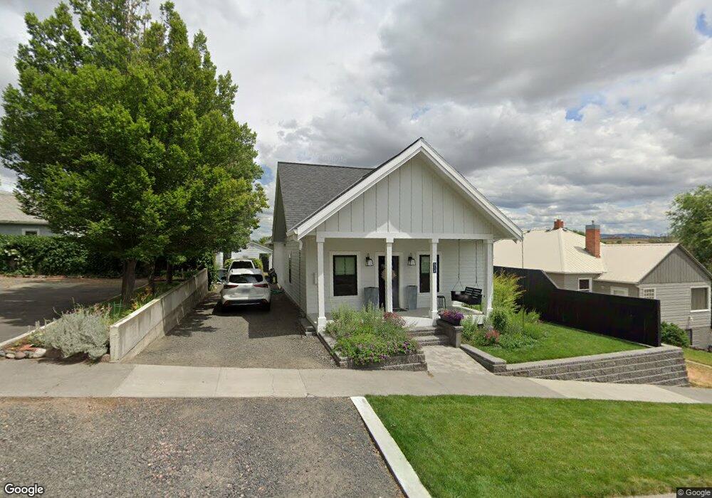 316 NW 11th St, Pendleton, OR 97801 - photo 1