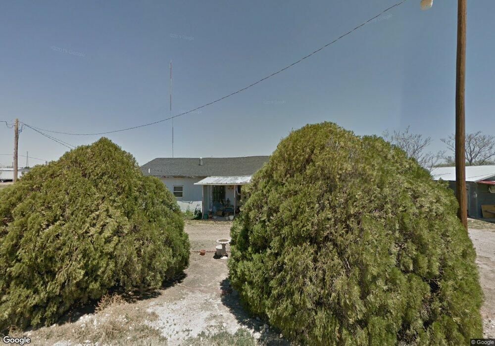 907 E 33rd St, Plainview, TX 79072 - photo 1