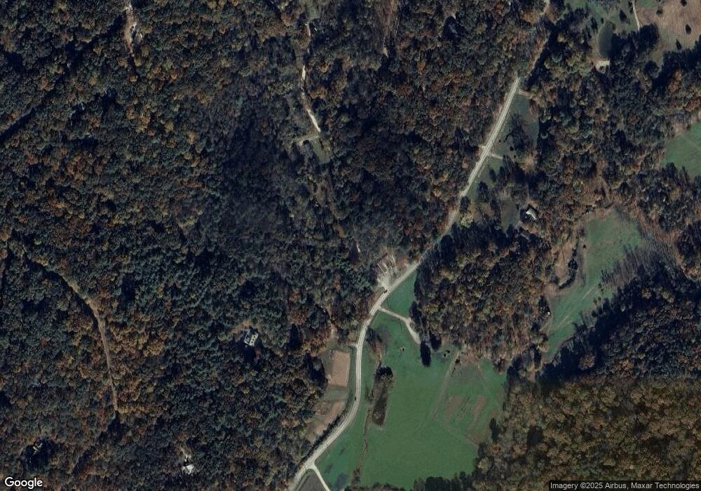 572 Henry Pittman Rd, Clarkesville, GA 30523 - photo 1