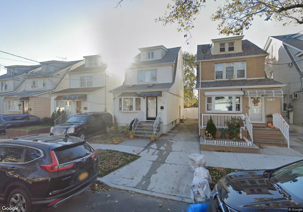 13732 96th Place, Ozone Park, NY 11417 - photo 1